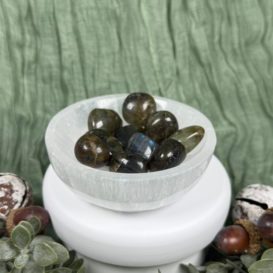 Labradorite Tumble Stone (Medium 2-3cm)