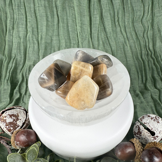 Moonstone Tumble Stone (Large 30mm+)