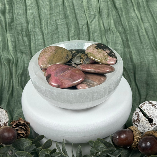Rhodonite Thumb Stone (35-40mm)